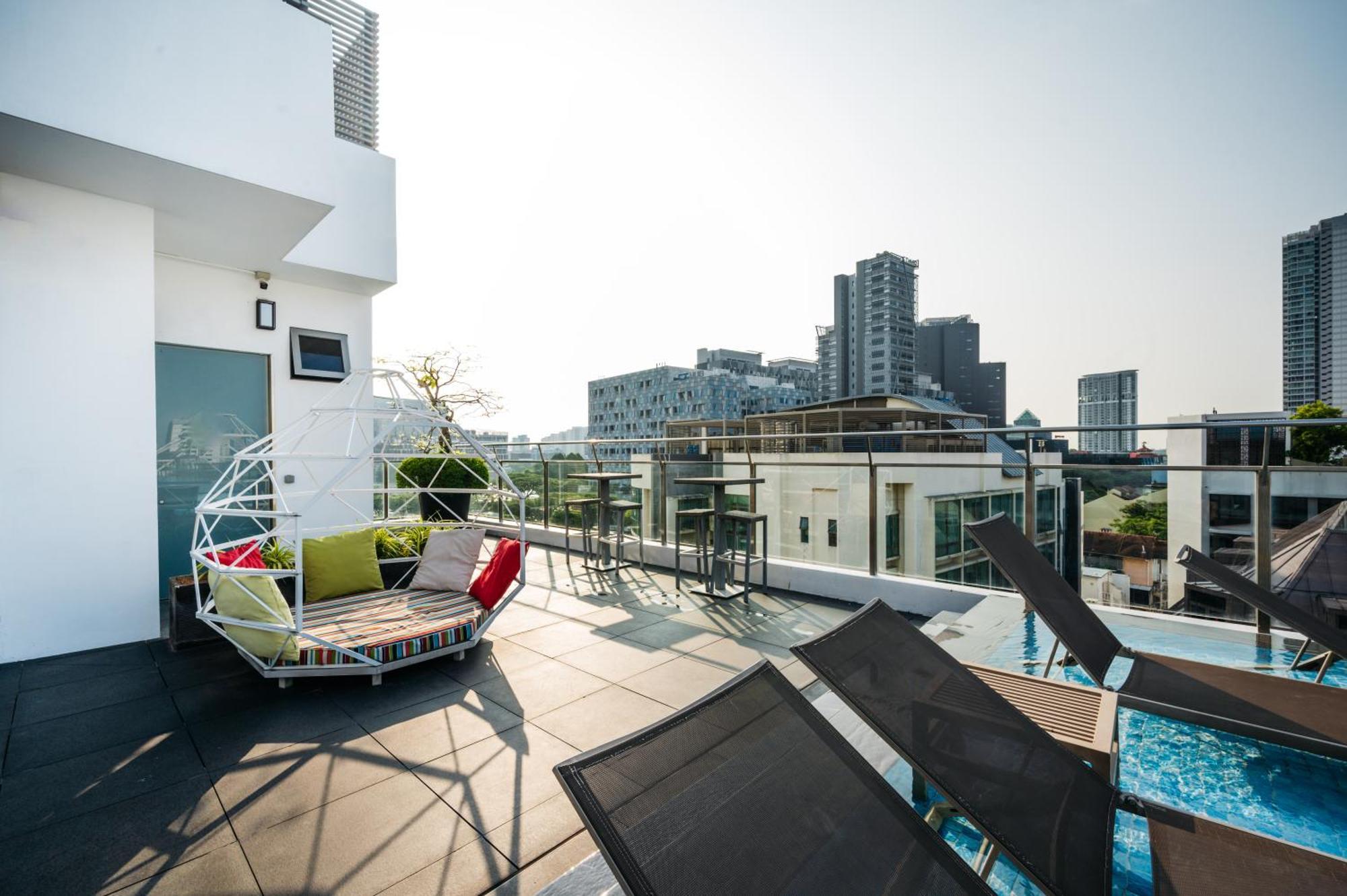 Mercure Singapore Tyrwhitt Exterior photo