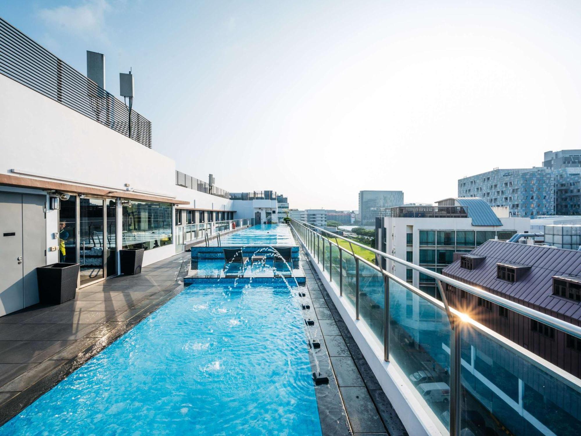 Mercure Singapore Tyrwhitt Exterior photo