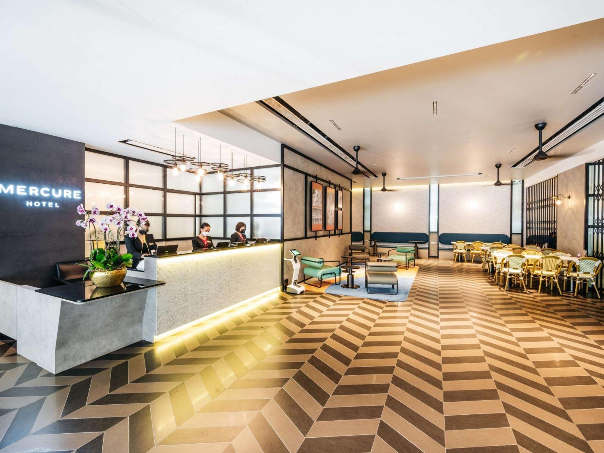 Mercure Singapore Tyrwhitt Exterior photo