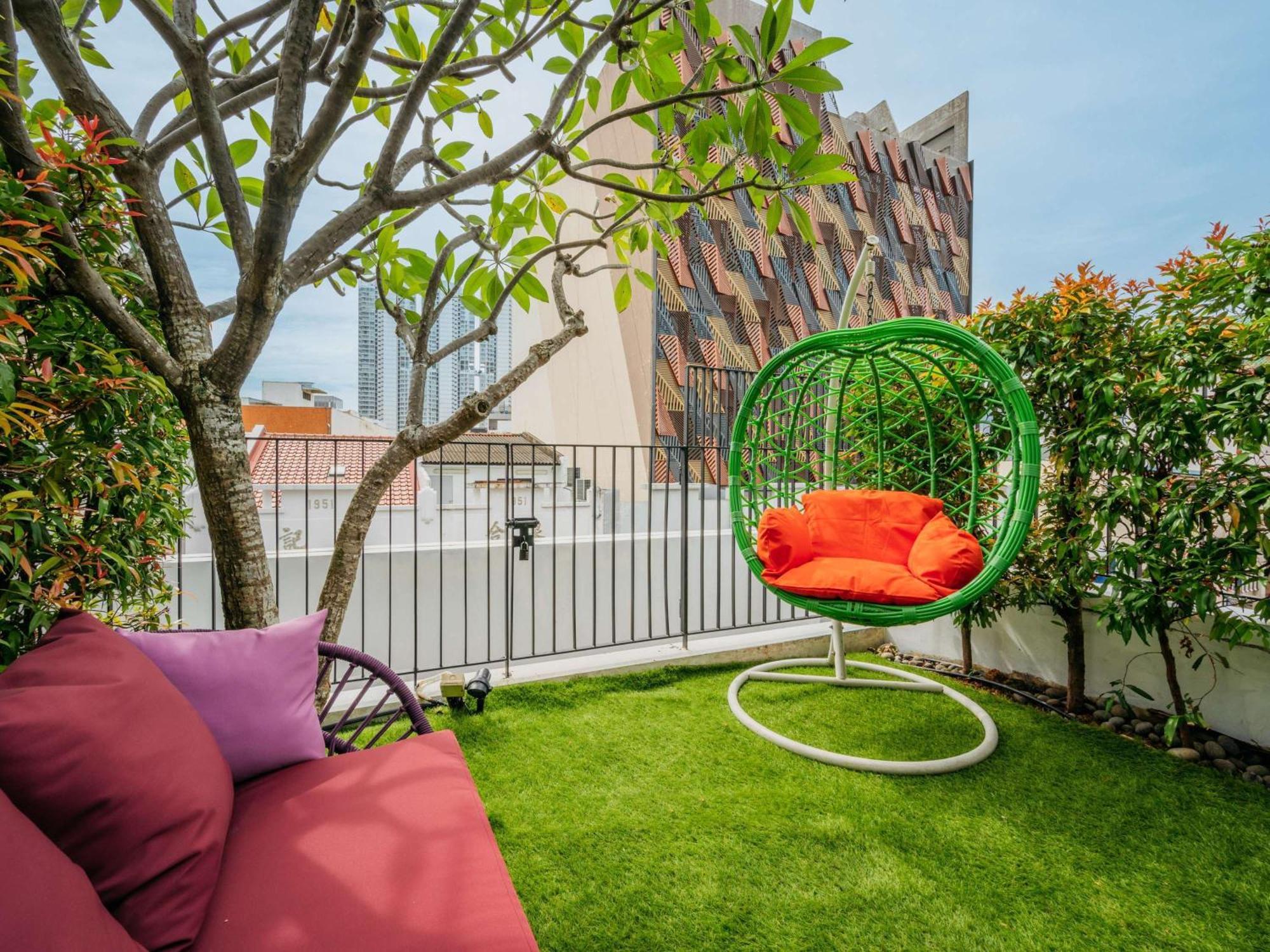 Mercure Singapore Tyrwhitt Exterior photo